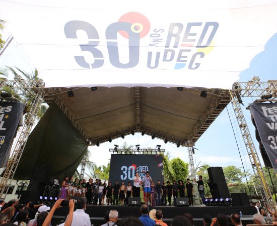 CUCosta vive gran fiesta por 30 Años de la Red Universitaria