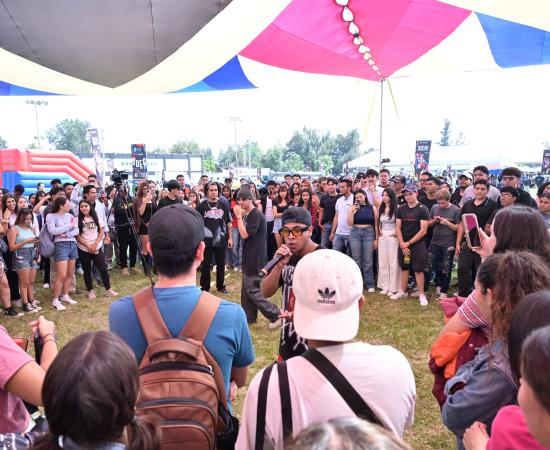 Música y homenajes durante los festejos de los 30 años de la Red Universitaria en el CUCiénega